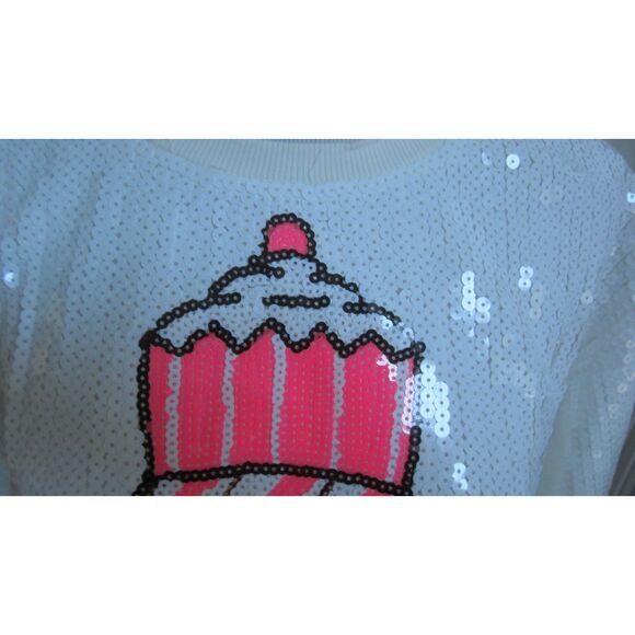 NWT So festive simply Southern Sequined Nutcracker Oversized Top Size Medium - Picture 2 of 5